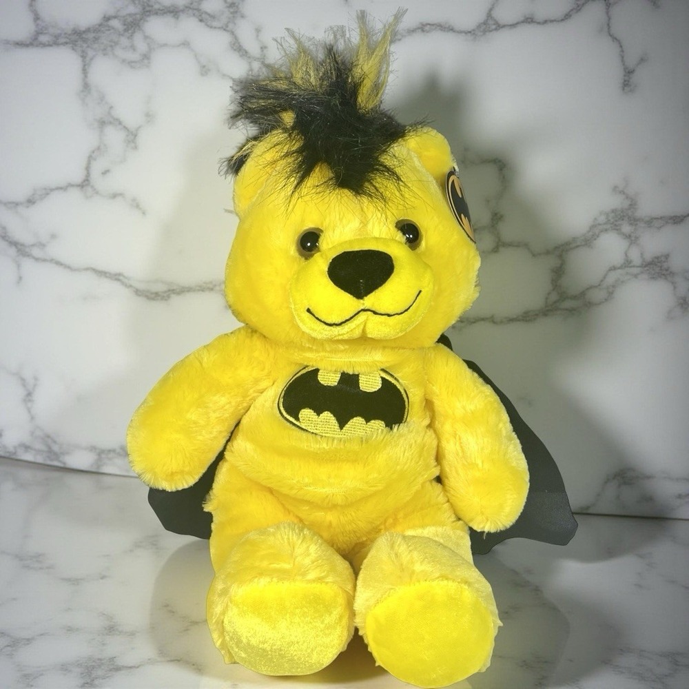 Six Flags Batman Yellow Bear Plush Stuffed Animal Mohawk Hair Cape Original Tags